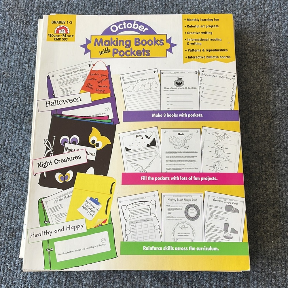 Making Books with Pockets - Picture 5 of 5